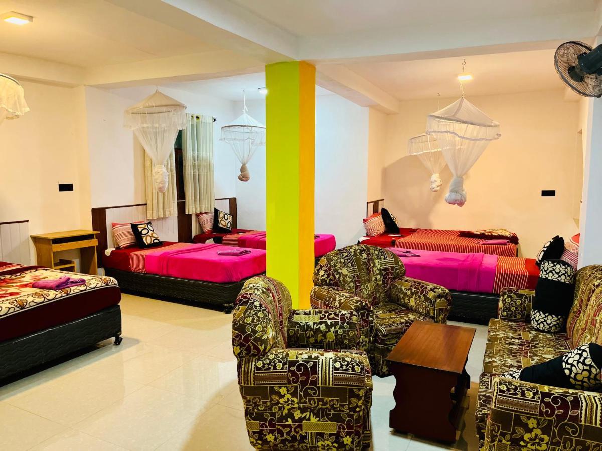 Grand Adamspeak Hotel Nallathanniya Kültér fotó