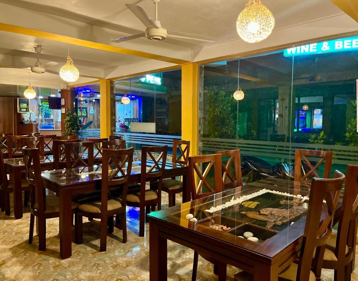 Grand Adamspeak Hotel Nallathanniya Kültér fotó