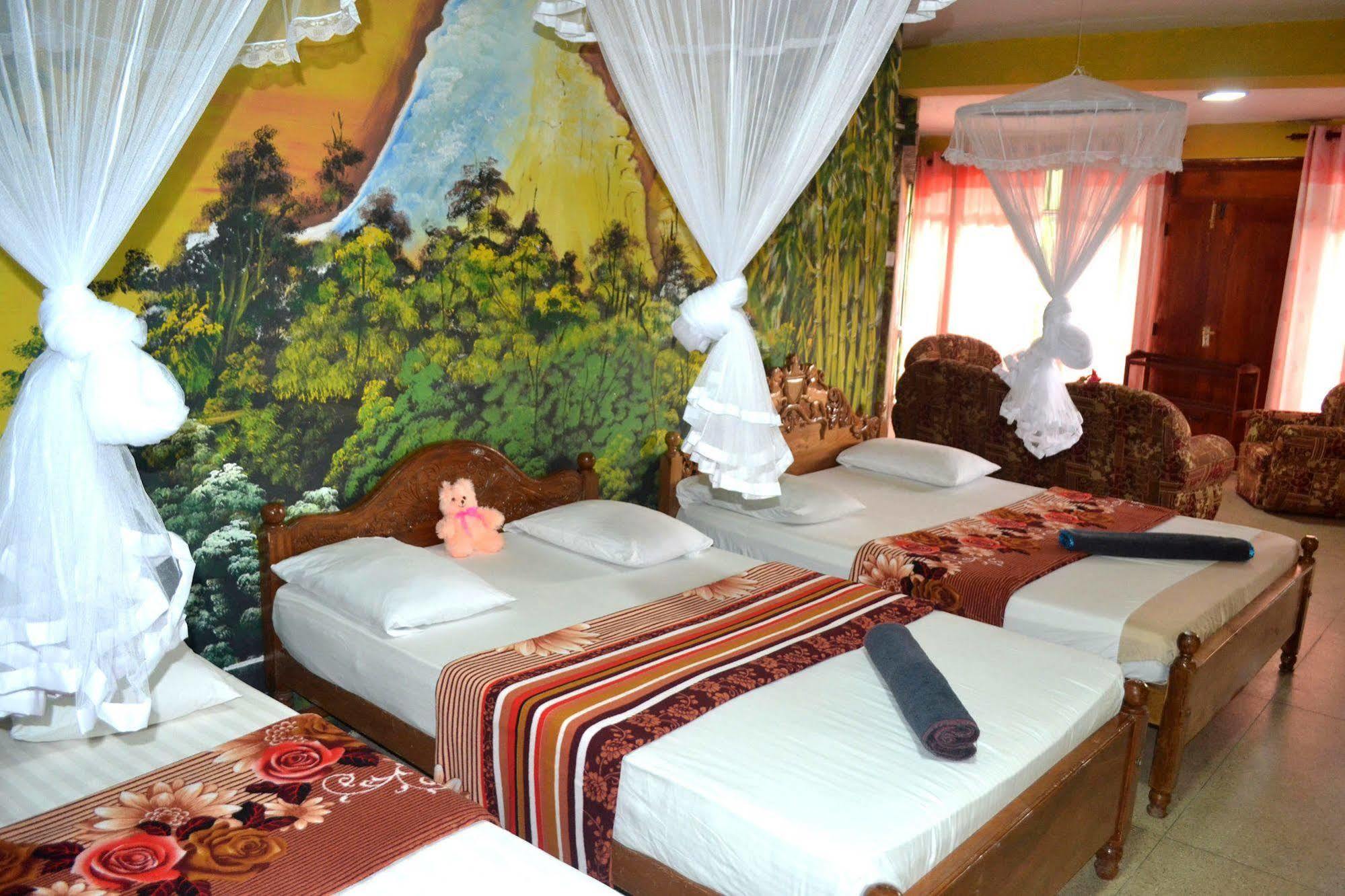 Grand Adamspeak Hotel Nallathanniya Kültér fotó